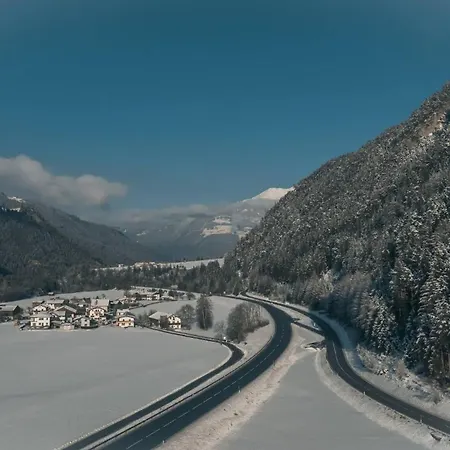 Sweethome شقة Tösenssteinach